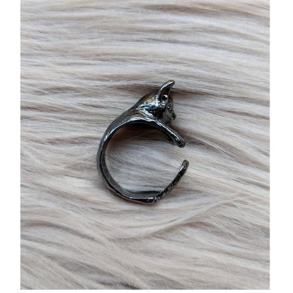 Clinging Cat Tail Ring in Bronze or Antique Silver - Picture 6 of 7